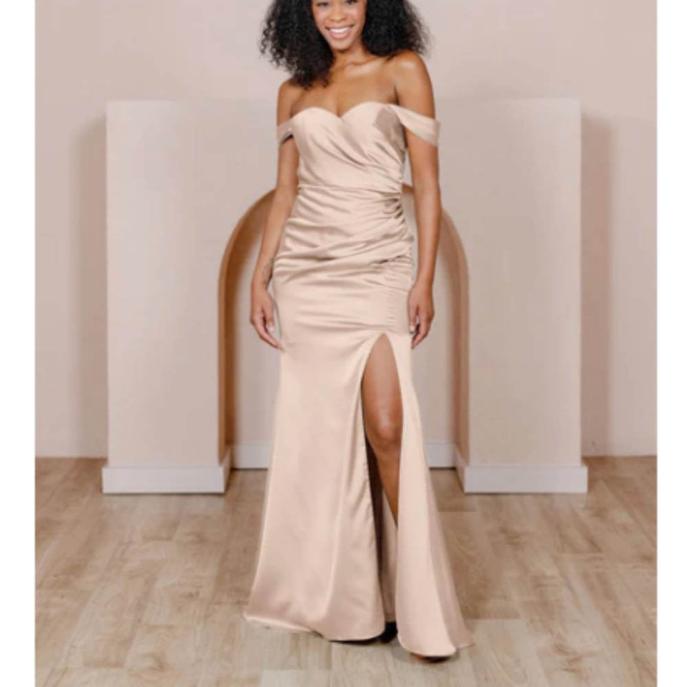 Revelry Bridesmaid Dress in Prosecco